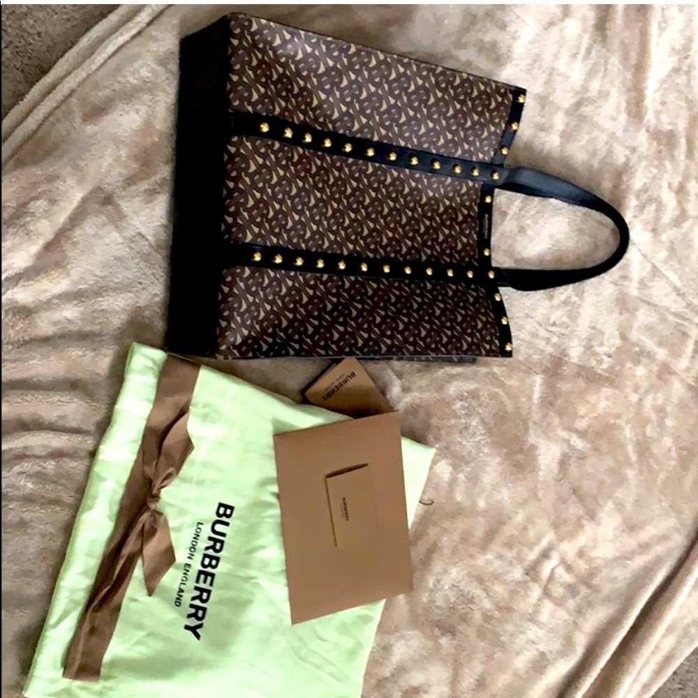 Authentic Burberry Monogram Print You-Canvas Tote